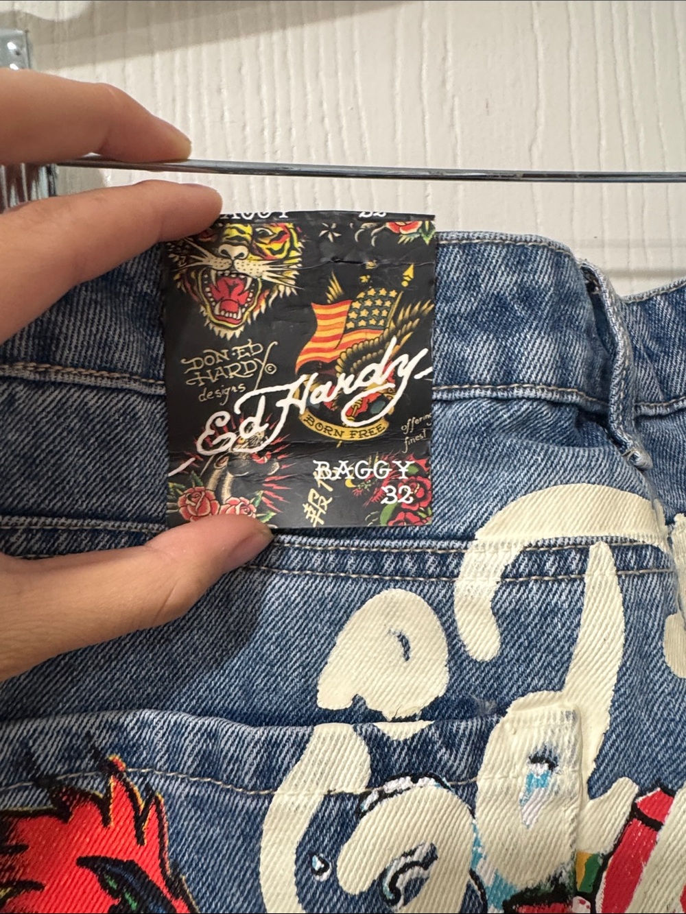 NWT Ed Hardy Light Wash Straight Leg Jeans - Picture 3 of 5